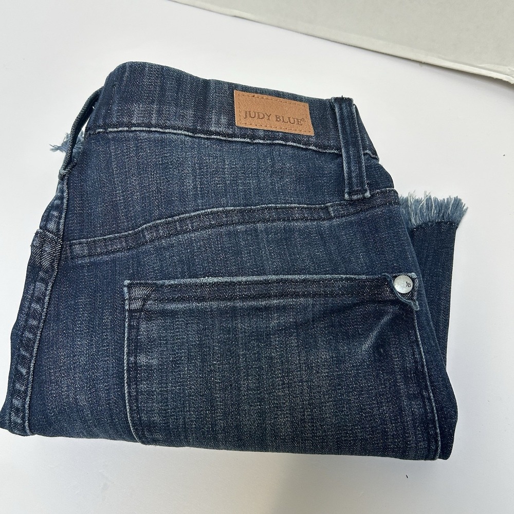 Judy Blue Hi-Rise Pull On Denim Jean Shorts Tulip Hem Size Medium Style #150199